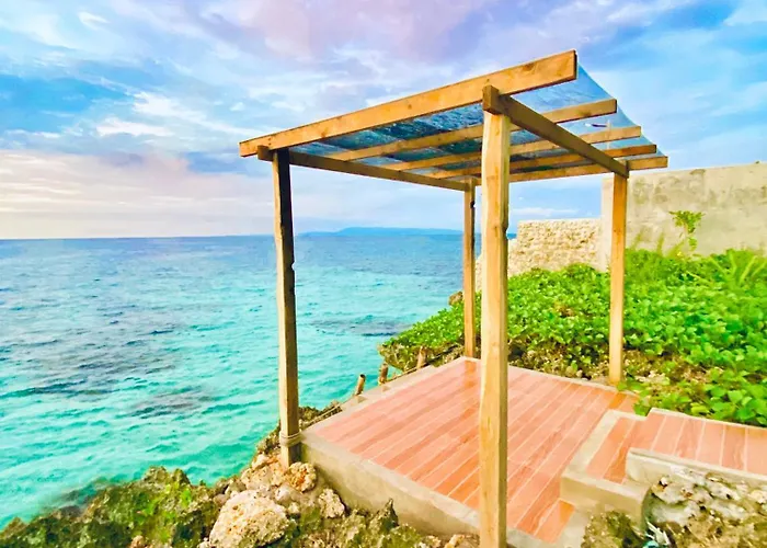 Tiny House's Seafront In Camotes Island *