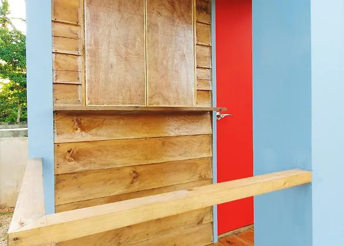 Tiny House's Seafront In Camotes Island * Esperanza